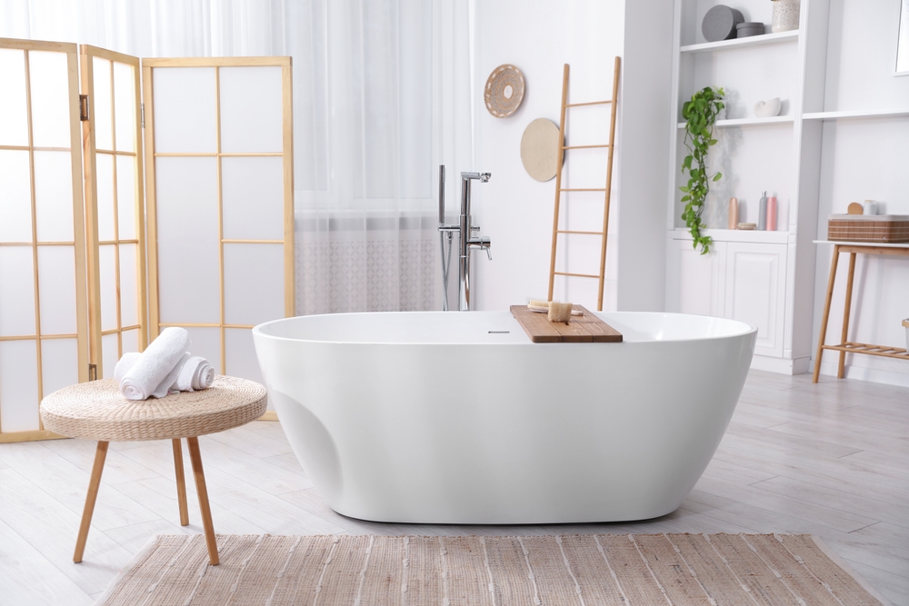 How to Refinish a Bathtub and Give Your Bathroom a Fresh New Look - carinal lumber